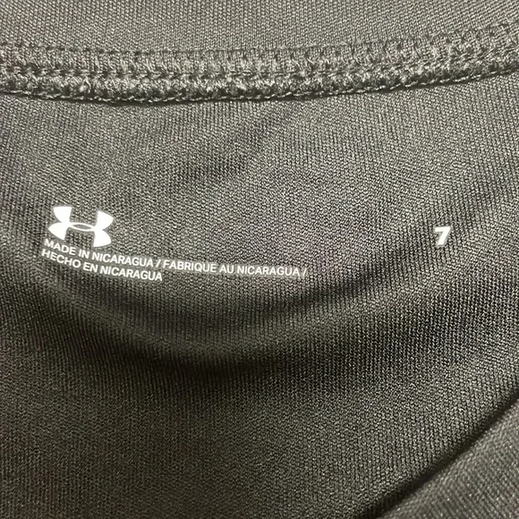 UNDER ARMOUR MATCHING SET - Picture 4 of 7
